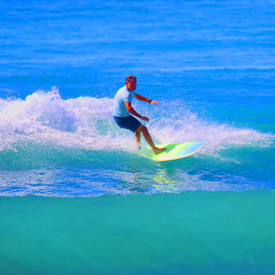 Surfing Longboard